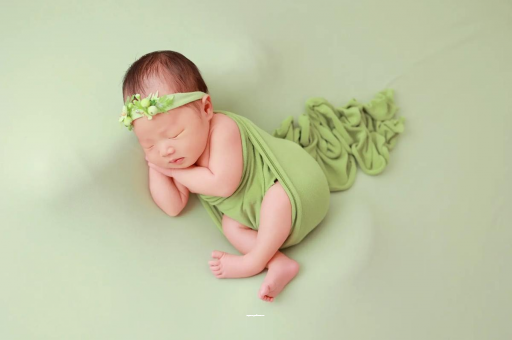 周口宝宝在肚子里打嗝